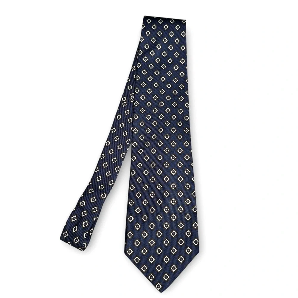 Brooks Brothers Mens Silk Tie Navy Blue Diamond Pattern Made‎ in USA